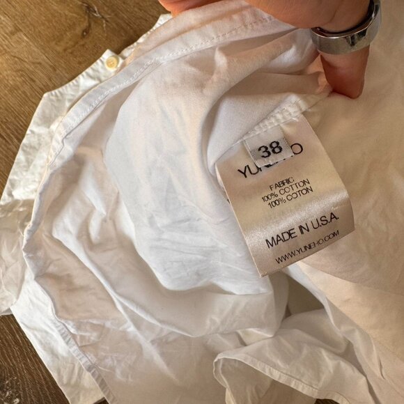 Yune Ho White Cotton Ruffle Sleeve Blouse with buttons on the back size 38/US6 - Picture 4 of 4